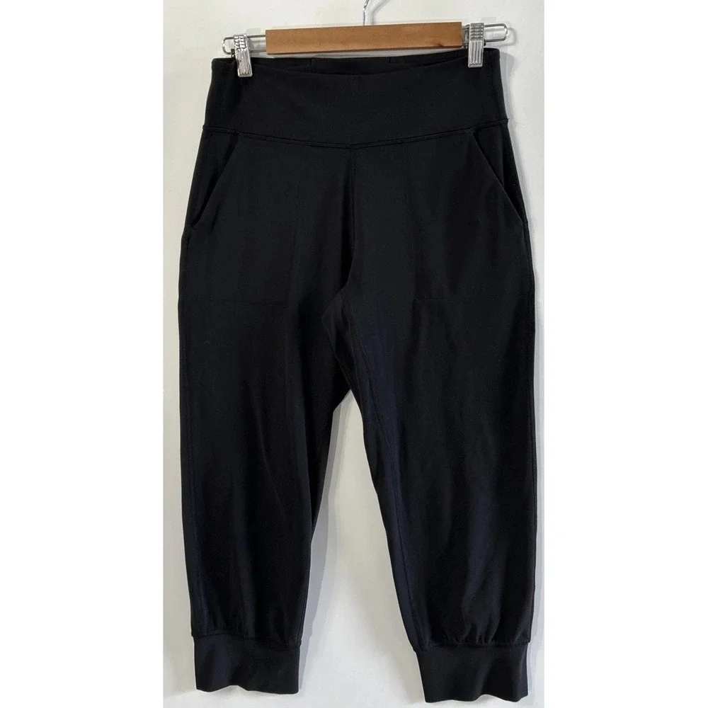 Lululemon Women's Align Jogger Crop LW6ATAS Black Size 8 NO Pilling
